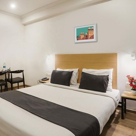 Townhouse Rajdhani Residency Sururnagar Eksteriør billede